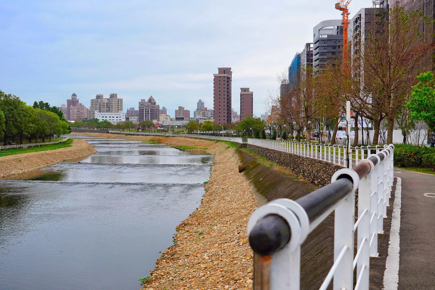 【桃園建案】好風采 賞屋心得，李文勝大師設計，青溪特區500坪星野花園泳池會所，享受在家度假的精品生活! @混血珊莎的奇幻旅程