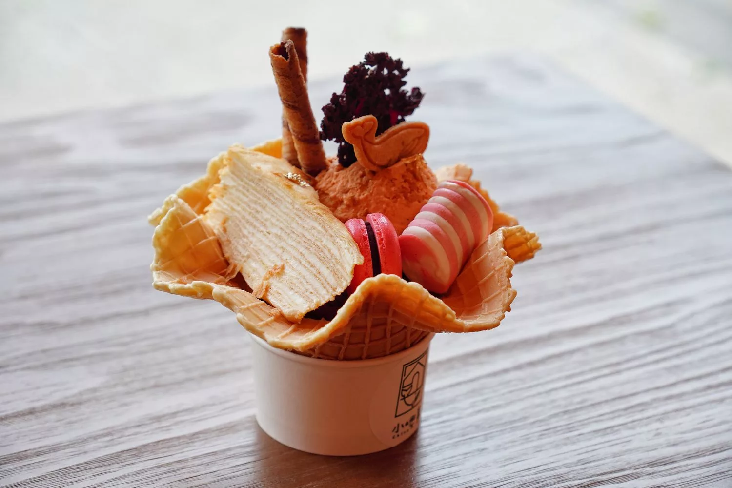 【小嶼事】墾丁大街網美系冰淇淋甜點店! @混血珊莎的奇幻旅程