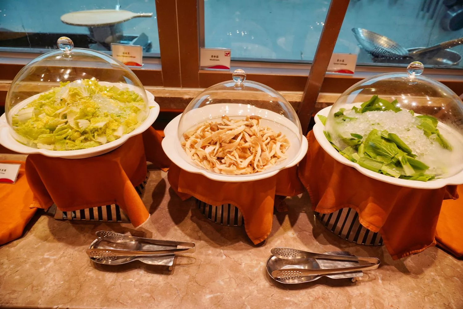 【星亞自助餐廳】義大自助餐必吃餐點環境價格分享! @混血珊莎的奇幻旅程
