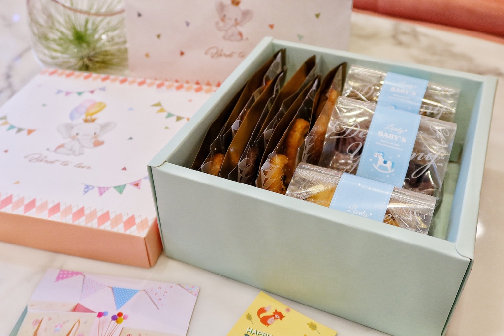 【香貝里手工餅乾】台灣首間蝴蝶酥專賣品牌，彌月禮盒新年禮盒首選! @混血珊莎的奇幻旅程